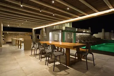 M - Mykonos * Tourlos